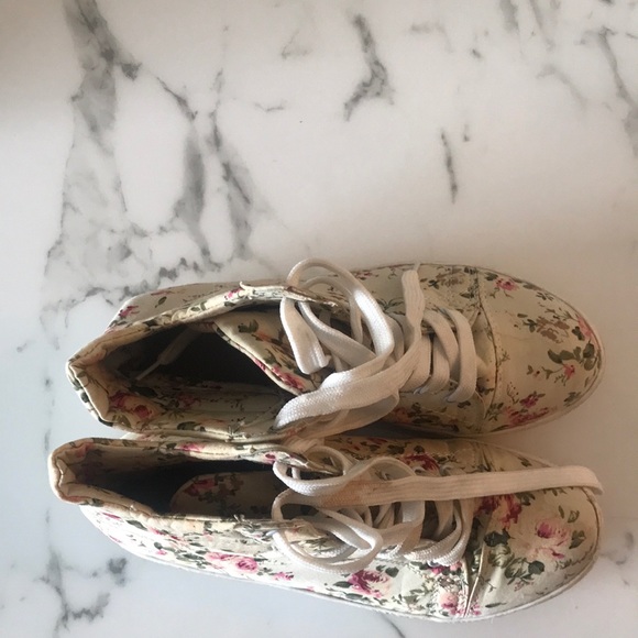 High top flower sneakers - Picture 3 of 5